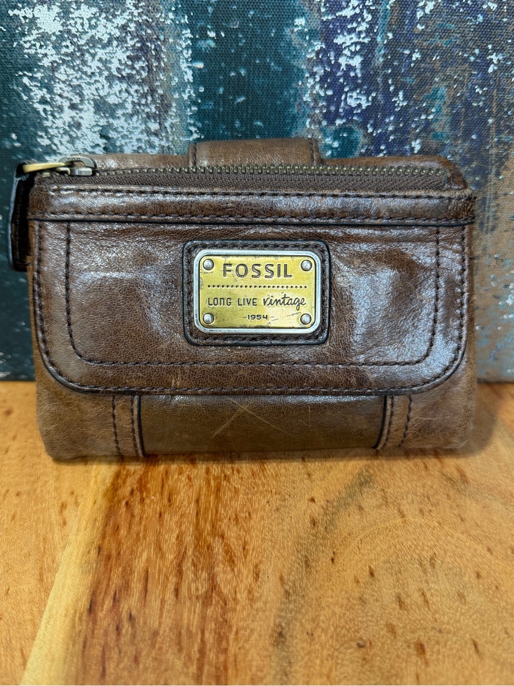 Fossil Rugged Vintage “Long Live Vintage 1954” Emory Brown Leather Wallet
